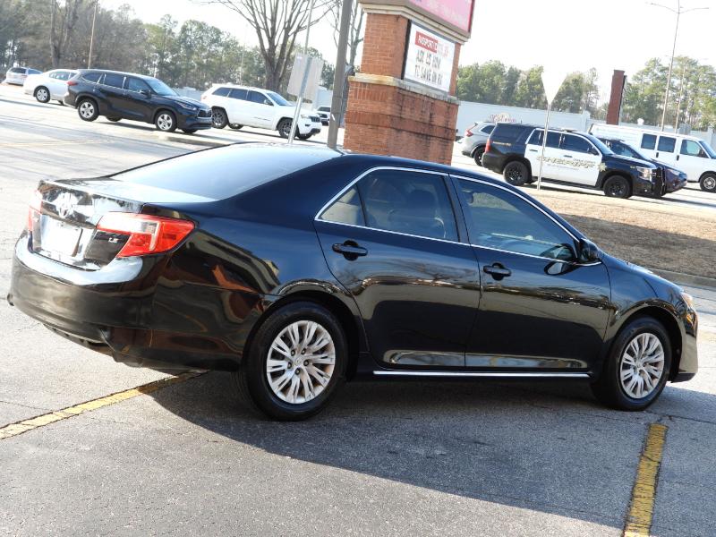 Toyota Camry LE 2012