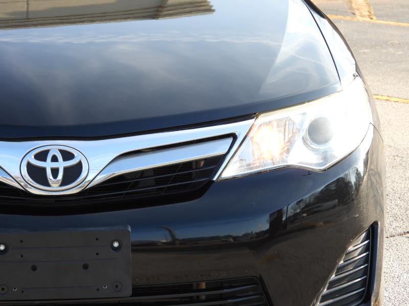 Toyota Camry LE 2012