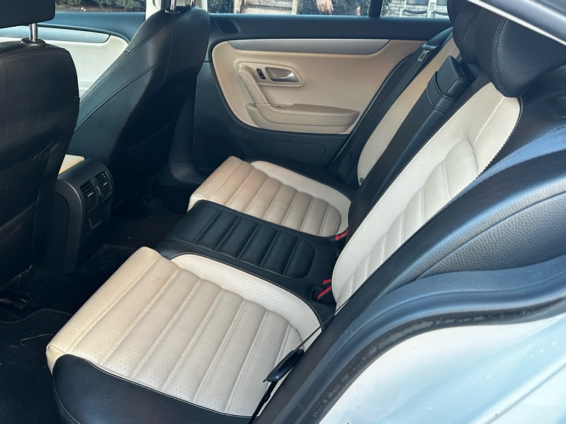 Volkswagen CC R-Line 2.0T Executive DSG PZEV 2014