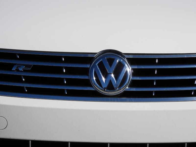 Volkswagen CC R-Line 2.0T Executive DSG PZEV 2014