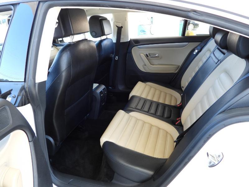 Volkswagen CC R-Line 2.0T Executive DSG PZEV 2014