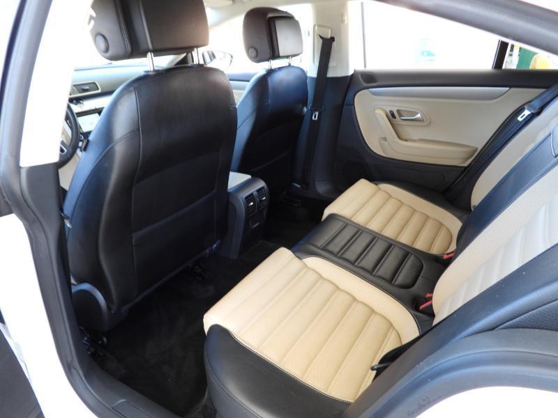 Volkswagen CC R-Line 2.0T Executive DSG PZEV 2014