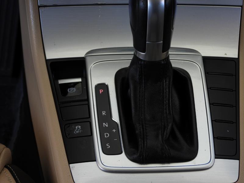 Volkswagen CC R-Line 2.0T Executive DSG PZEV 2014