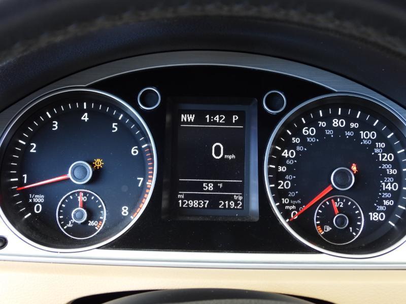 Volkswagen CC R-Line 2.0T Executive DSG PZEV 2014