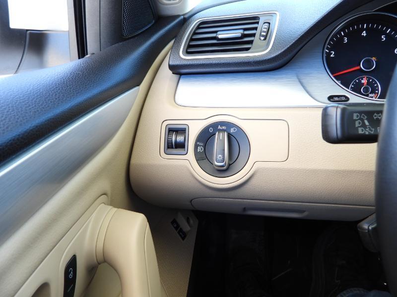 Volkswagen CC R-Line 2.0T Executive DSG PZEV 2014