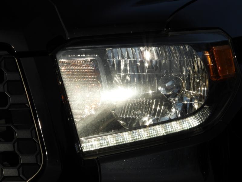 Toyota Tundra SR5 5.7L V8 CrewMax 2WD 2021