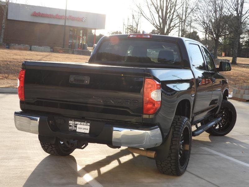 Toyota Tundra SR5 5.7L V8 CrewMax 2WD 2021