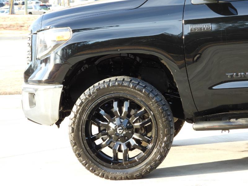 Toyota Tundra SR5 5.7L V8 CrewMax 2WD 2021