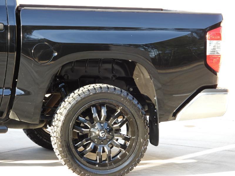 Toyota Tundra SR5 5.7L V8 CrewMax 2WD 2021