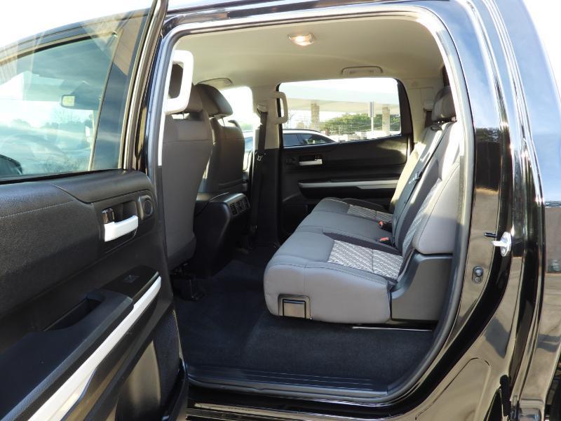 Toyota Tundra SR5 5.7L V8 CrewMax 2WD 2021