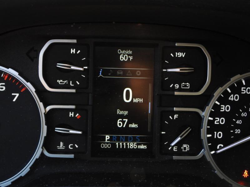 Toyota Tundra SR5 5.7L V8 CrewMax 2WD 2021