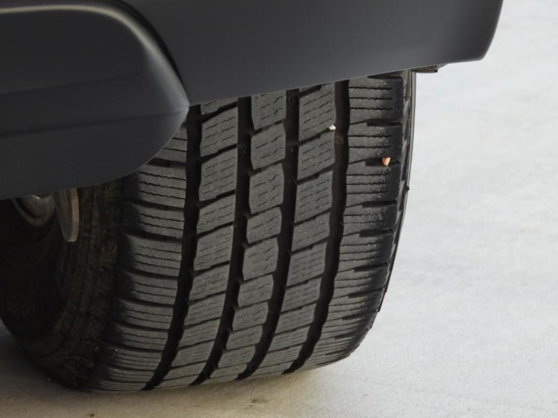 Toyota Highlander SE FWD V6 2012