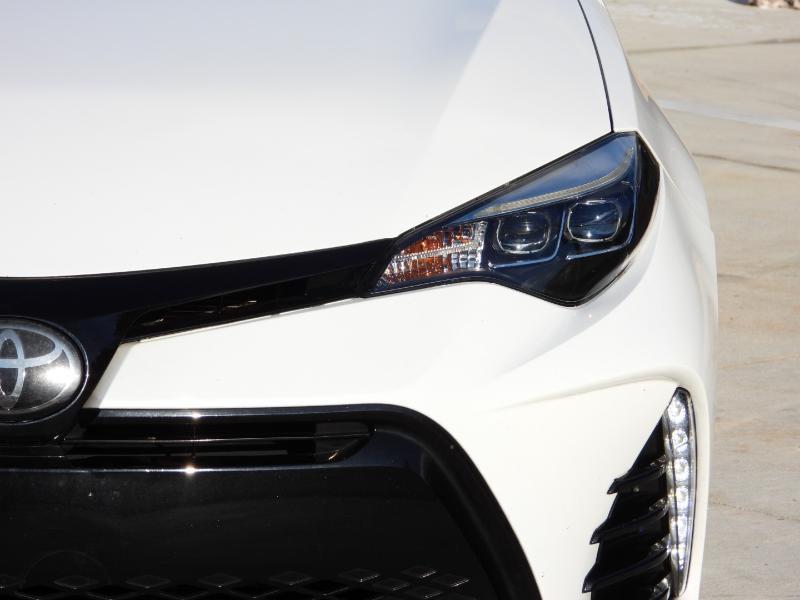 Toyota Corolla SE CVT 2018