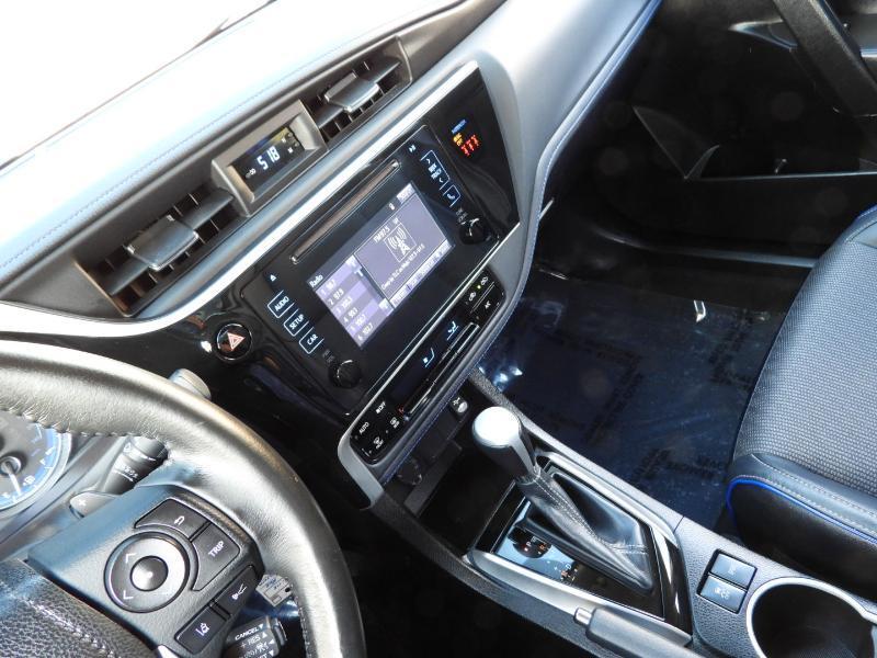 Toyota Corolla SE CVT 2018