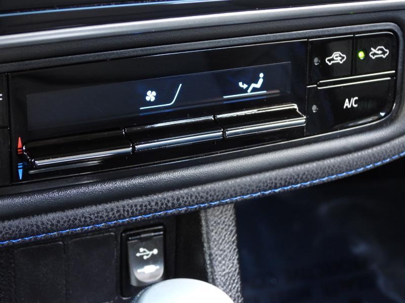 Toyota Corolla SE CVT 2018