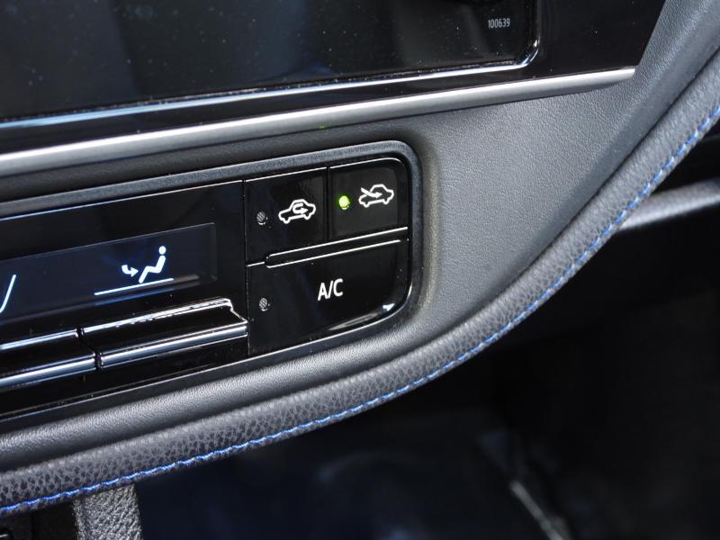 Toyota Corolla SE CVT 2018