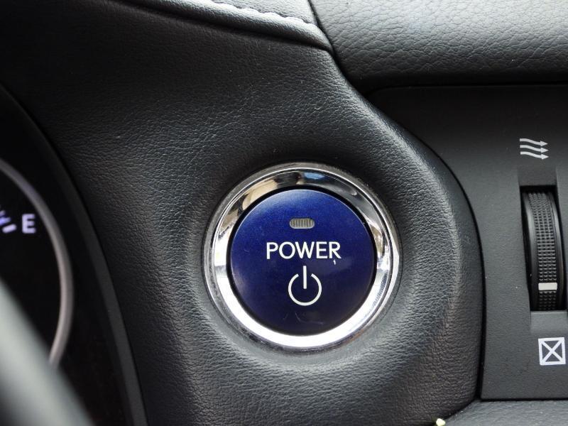 Lexus CT 200h Base 2013