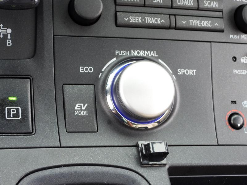 Lexus CT 200h Base 2013