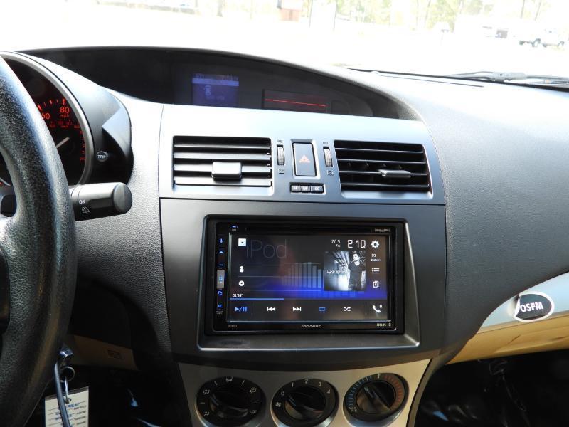 Mazda MAZDA3 s Sport 5-Door 2011