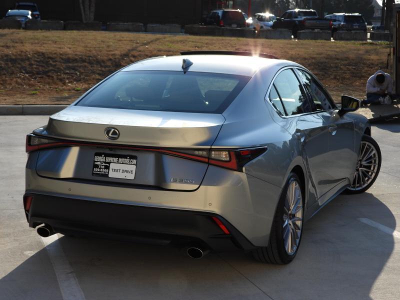Lexus IS 300 RWD 2023