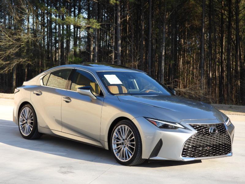 Lexus IS 300 RWD 2023