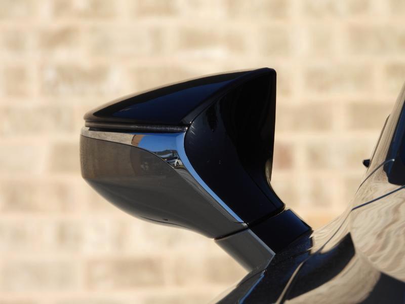 Lexus IS 300 RWD 2023