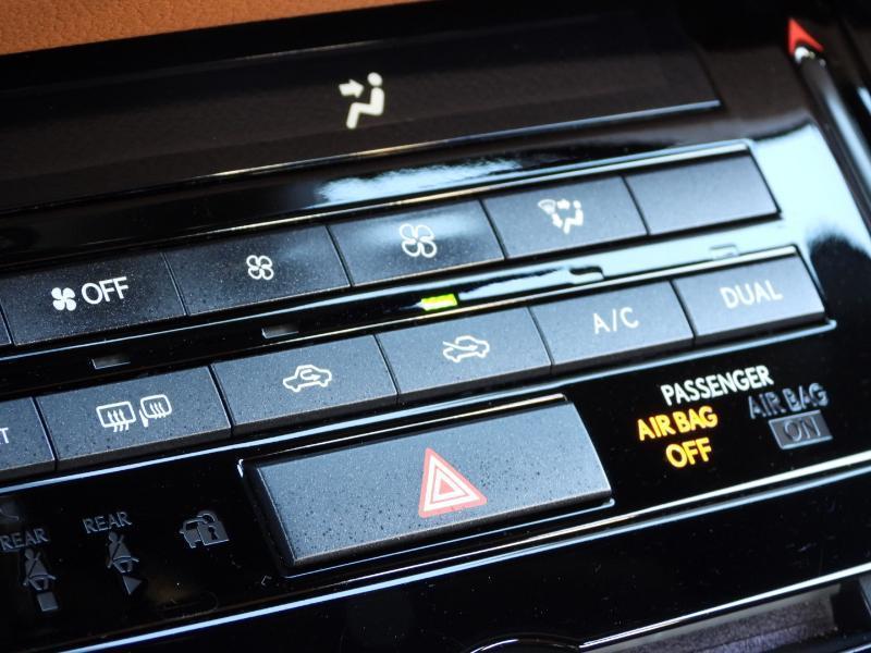 Lexus IS 300 RWD 2023