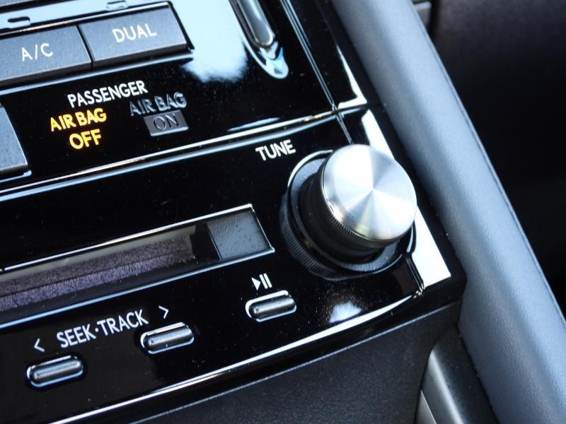 Lexus IS 300 RWD 2023