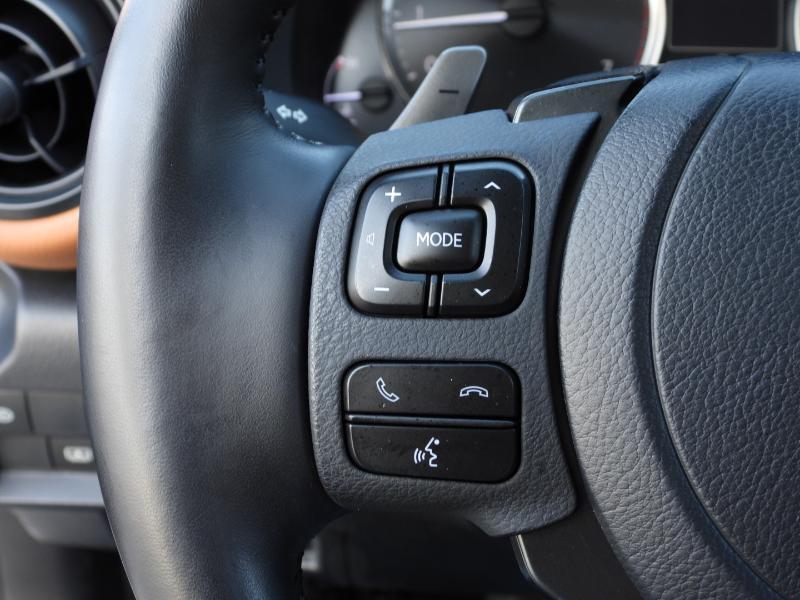 Lexus IS 300 RWD 2023