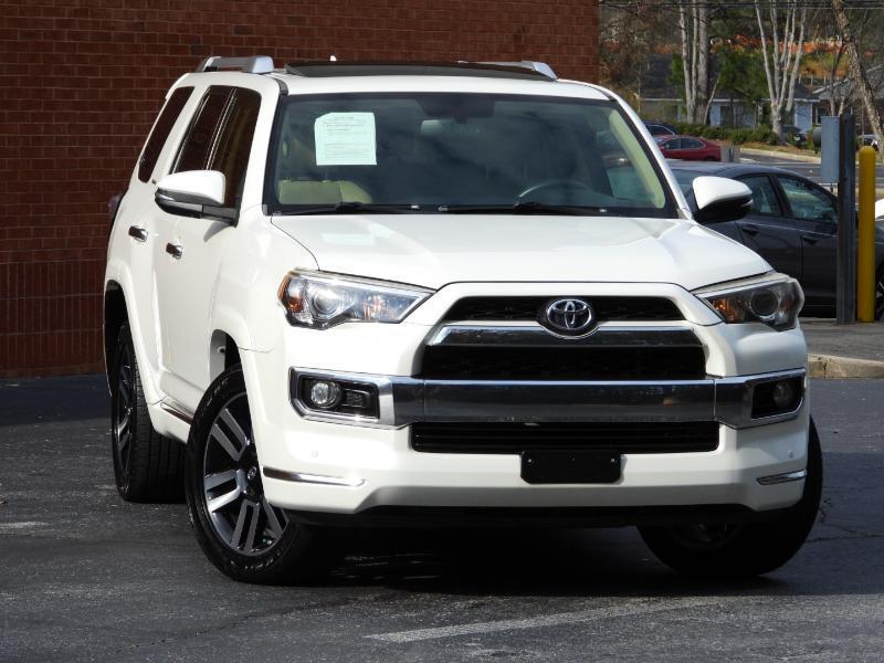 Toyota 4Runner Limited 2WD V6 2017