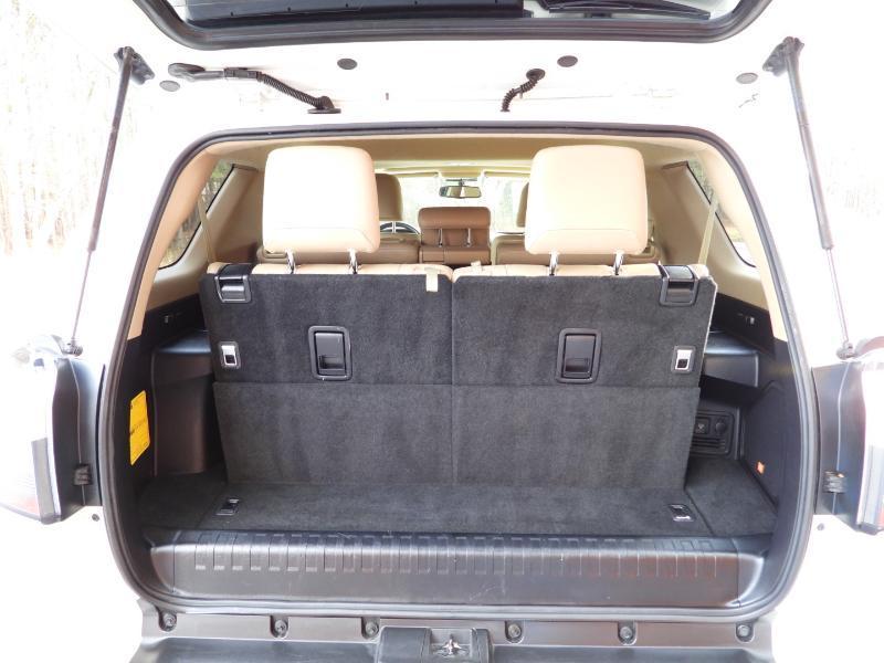 Toyota 4Runner Limited 2WD V6 2017