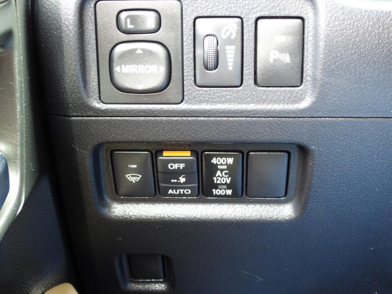 Toyota 4Runner Limited 2WD V6 2017