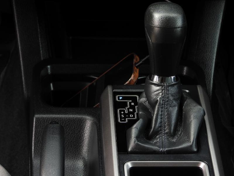 Toyota Tacoma SR5 Double Cab Long Bed V6 6AT 2WD 2020