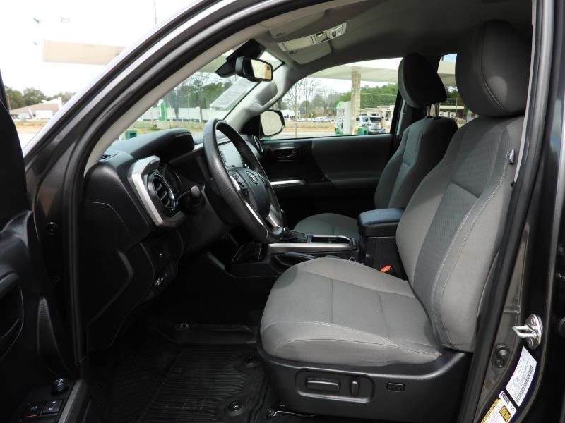 Toyota Tacoma SR5 Double Cab Long Bed V6 6AT 2WD 2020