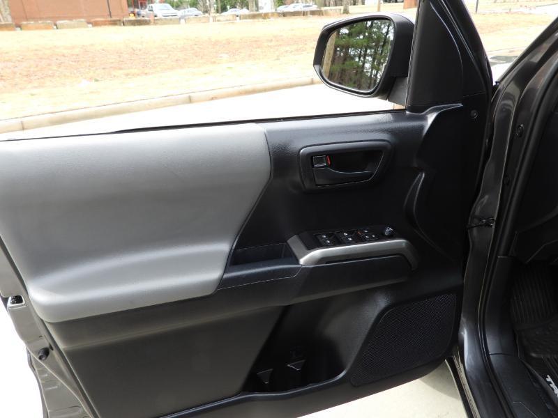 Toyota Tacoma SR5 Double Cab Long Bed V6 6AT 2WD 2020