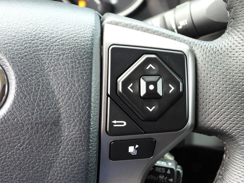 Toyota Tacoma SR5 Double Cab Long Bed V6 6AT 2WD 2020