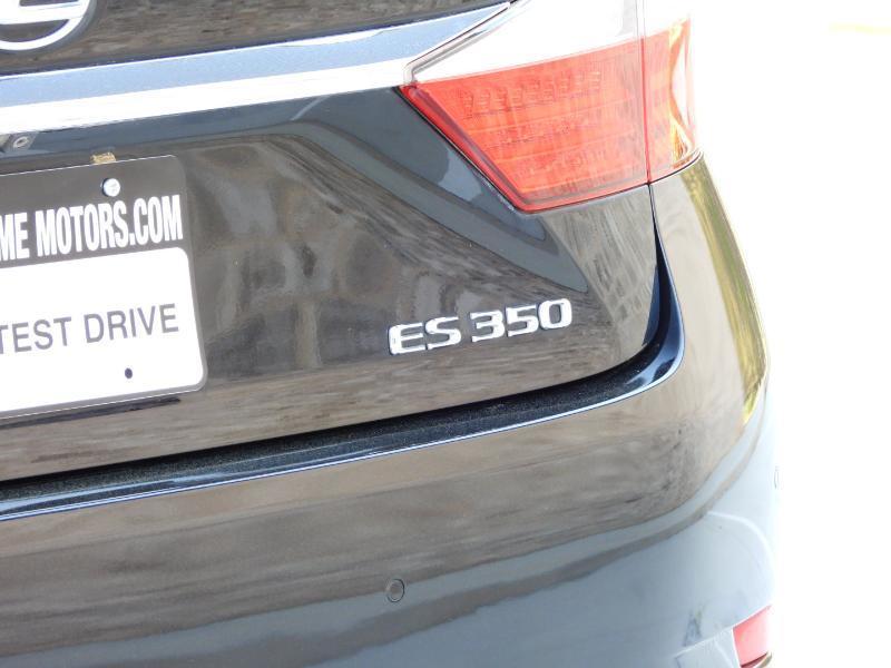Lexus ES 350 Sedan 2013