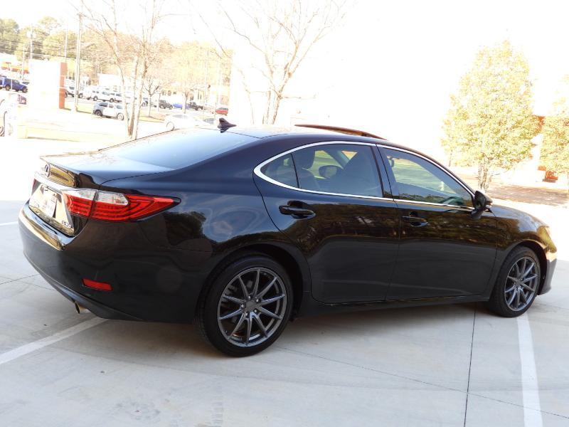 Lexus ES 350 Sedan 2013