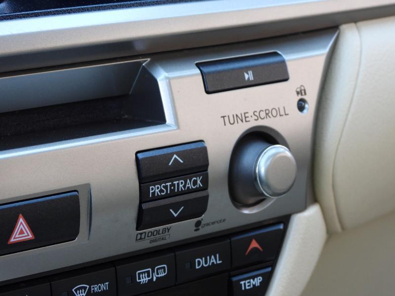 Lexus ES 350 Sedan 2013