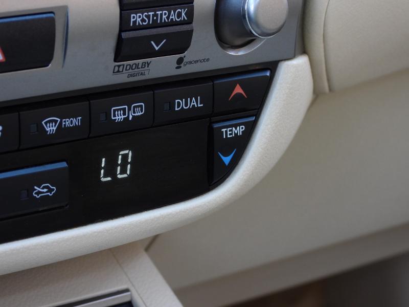 Lexus ES 350 Sedan 2013