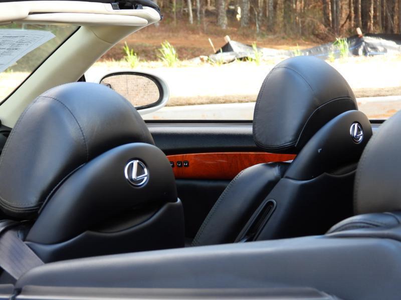 Lexus SC 430 Convertible 2005