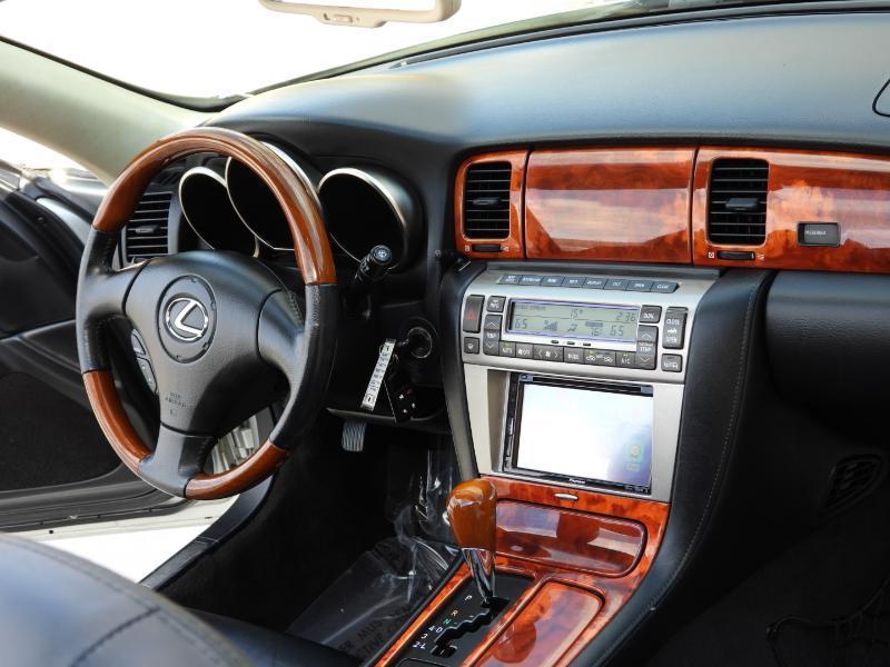 Lexus SC 430 Convertible 2005
