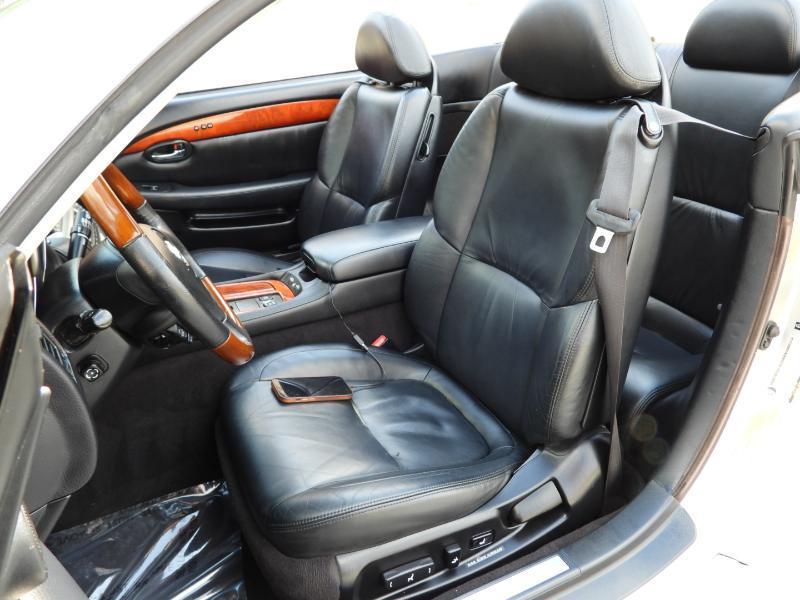 Lexus SC 430 Convertible 2005