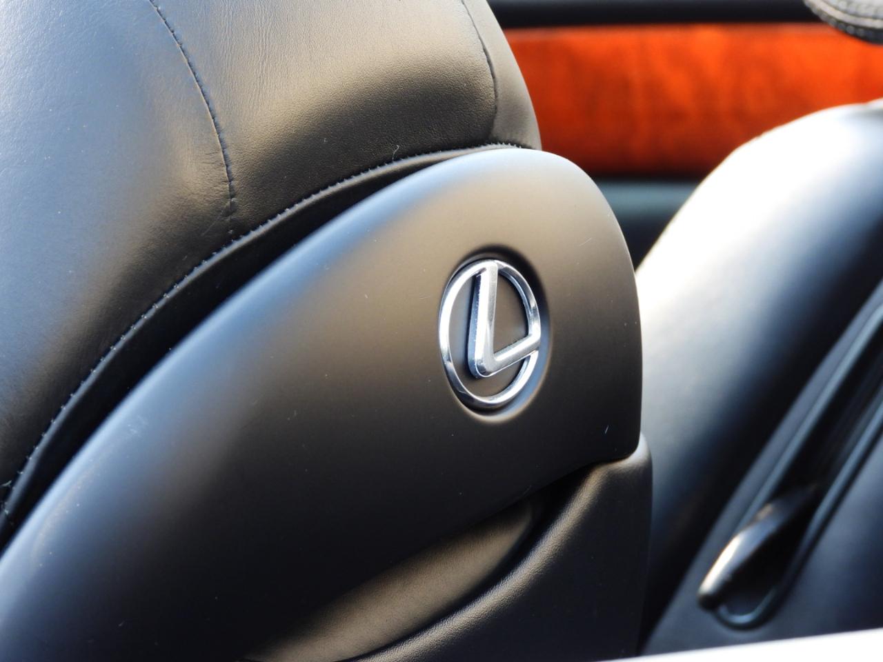 Lexus SC 430 Convertible 2005