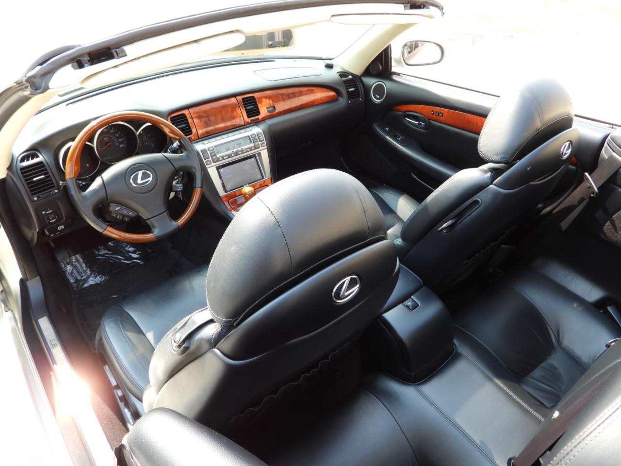 Lexus SC 430 Convertible 2005
