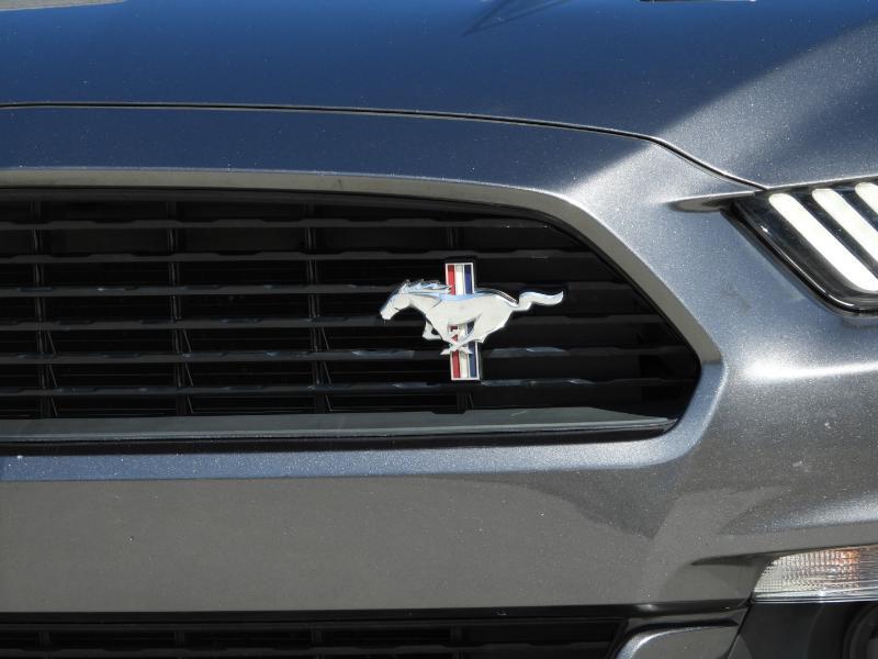 Ford Mustang GT Premium Coupe 2017