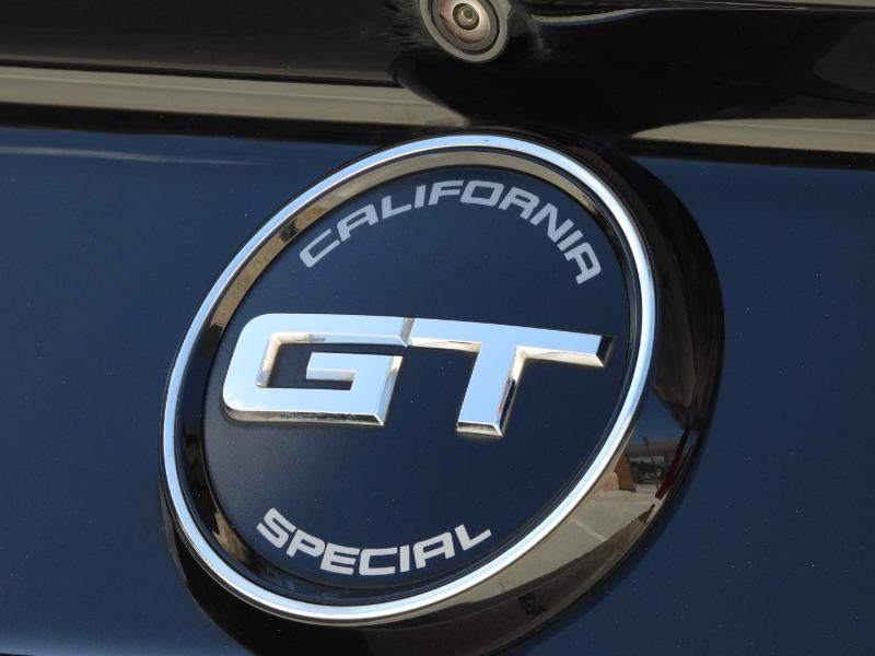 Ford Mustang GT Premium Coupe 2017