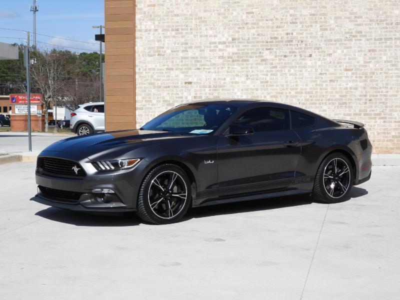 Ford Mustang GT Premium Coupe 2017
