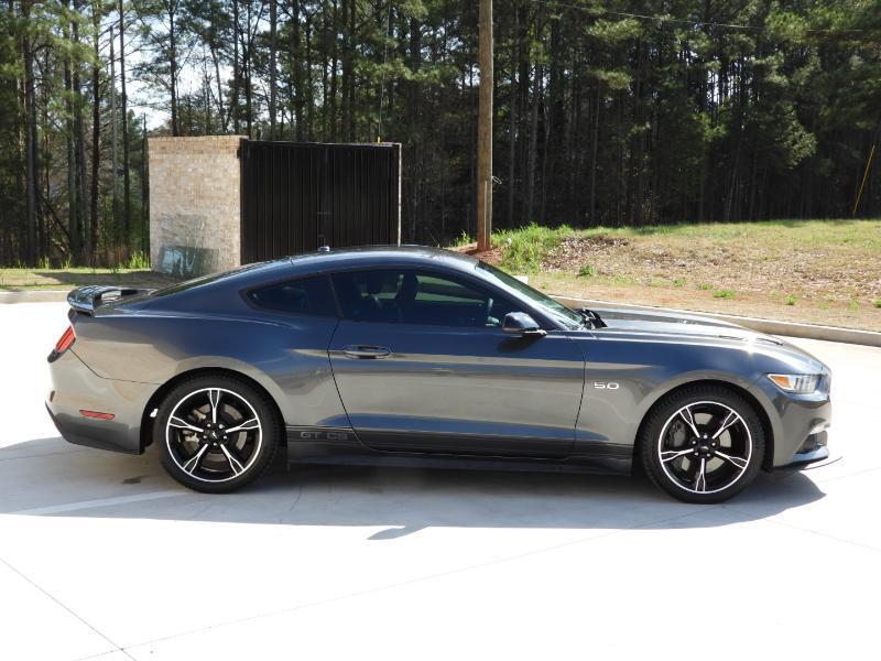 Ford Mustang GT Premium Coupe 2017