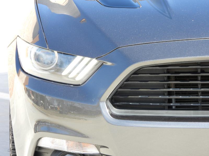 Ford Mustang GT Premium Coupe 2017